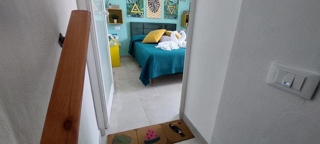 Dimora Altomare Holiday Suites - Locazione Turistica 滨海波利尼亚诺 外观 照片